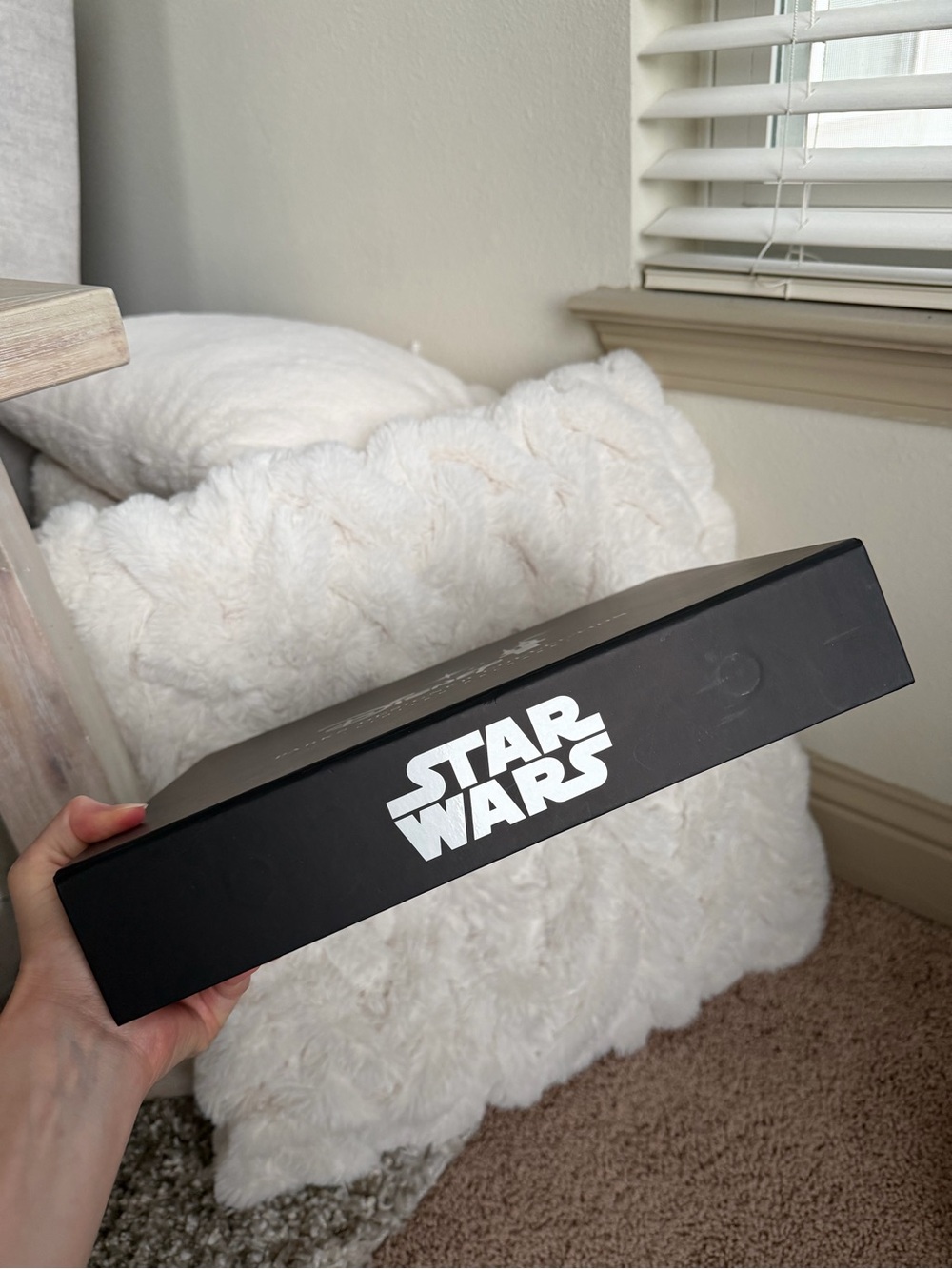 Her Universe Star Wars Leia Disney Ears - Picture 3 of 7